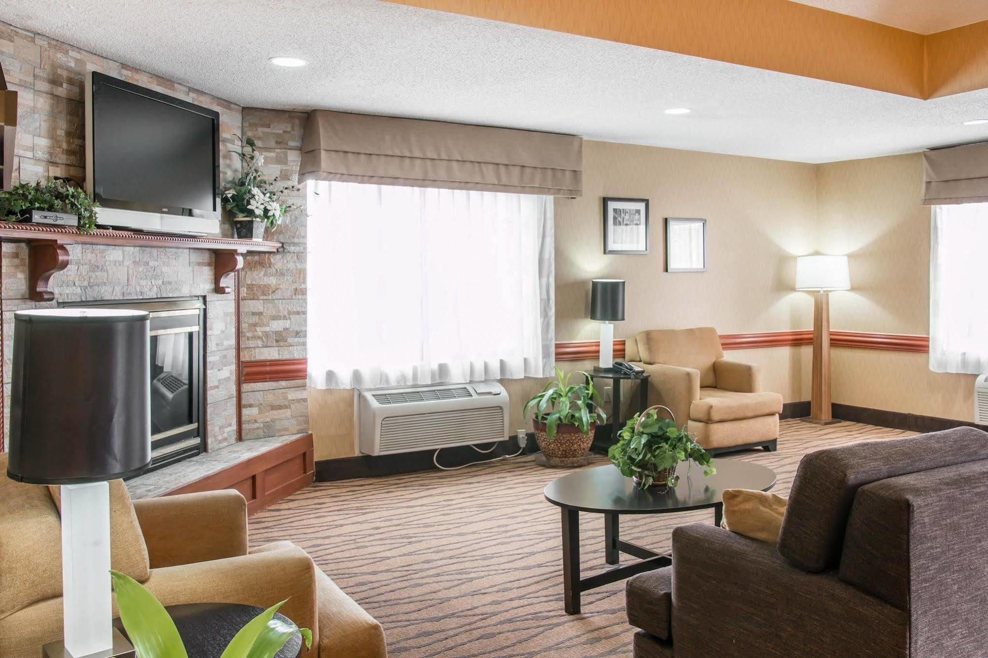 Sleep Inn & Suites Grand Rapids Ngoại thất bức ảnh